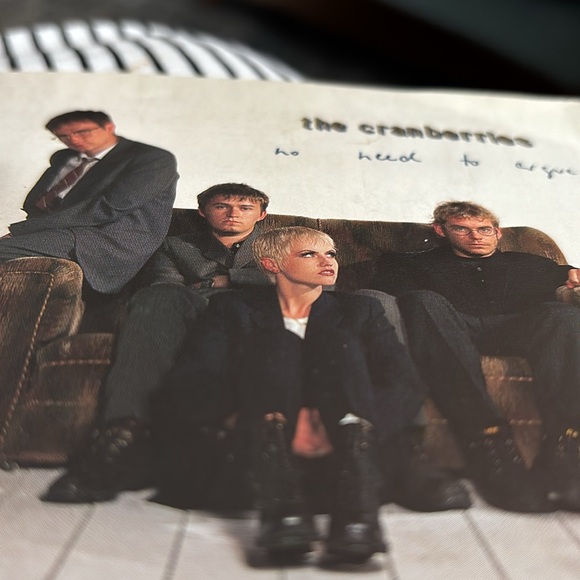 CD: the cranberries, no need to argue - Picture 8 of 11